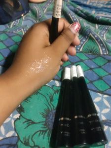 Oriflame Wonder Liner Diamond Shimmer Eyeliner