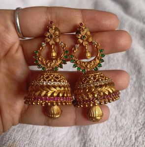 South Earrings Set!! ✅