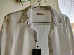 Women Solid White Casual Shirt