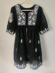 Black Embroidered Kurta