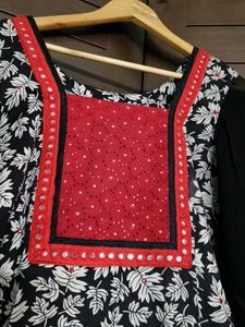 Women Black Printed Cotton Kurta