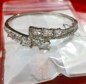Sparkling Silver Bracelet AD