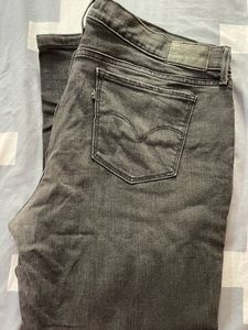 Levi’s Jeans