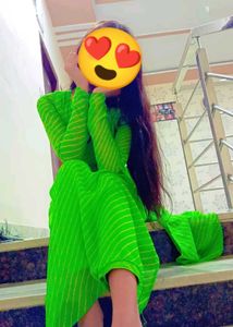 Naira Cut Kurti With Pant