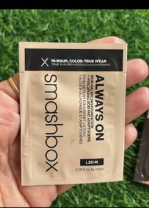 Smashbox Always On Foundation