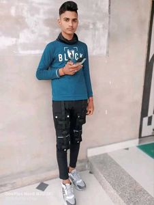 Boy&#39;s Graphic Print T-shirt