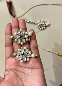 Elegant Pearl &amp; Crystal Jewelry Set