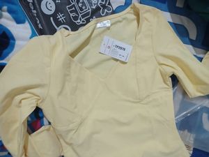 Long Sleeve V-Neck Top