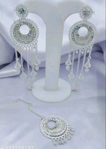Catalog Name:*Fashionable Earrings &amp; Studs*Base Me