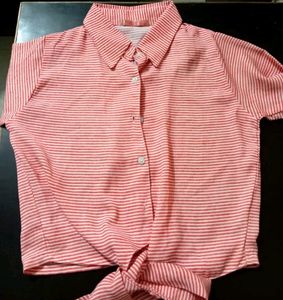 Beautiful Knotted Shirt 💗