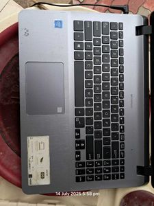 Asus Vivobook
