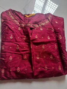 Aurelia Maroon Kurta