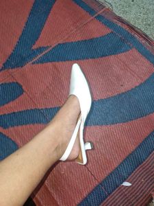 Elegant White Kitten Heel Slingbacks