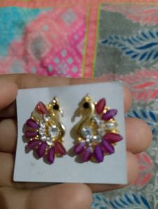 Set Of 4 Stud Earrings 💓