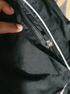 Brand NEW Nike Track Pants Size 28