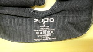 Zudio Criss Cross Sports Top