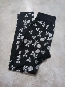 Leggings Bundle - Orange fancy &amp; Floral Black