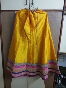 Gorgeous Mustard Lehenga With Heavy Borders😍😍