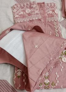 Elegant Embroidered Kurta Set...new with tag