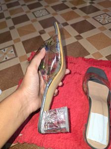 GIRLS ON HEELS [ 👠 Gray HEEL]