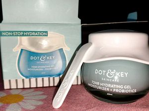 Dot &amp; Key Hydrating Gel