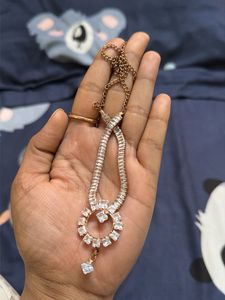 Elegant Crystal Circle Pendant Necklace