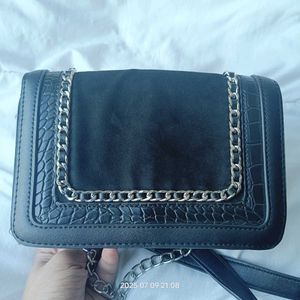 PRIMARK Black Chain Detail Crossbody
