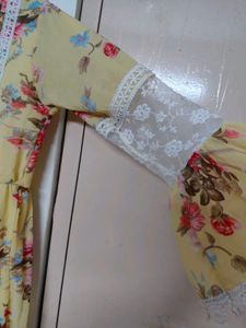 Chikenkari Maxi Top