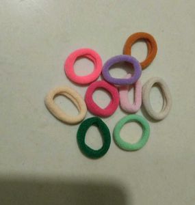5 Bracelets,6 Clips And 9 Rubber Bands