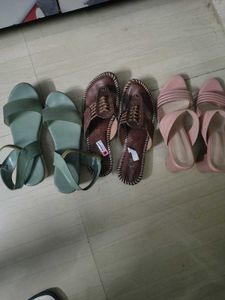 Sandals - Flats & Sandal