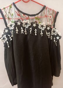 Pretty Cold Shoulder Black Top