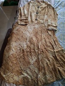 Elegant Printed Kurta.. Back Side Added