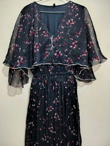 Floral Print Maxi Dress with Cape Sleeves