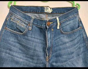 Lee Jeans