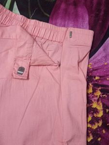 One Time Used Fully Stretchable Jegging With Pocke