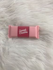 Sweet Cheeks Blush