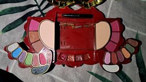 Makeup Kit