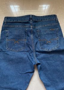Women&#39;s Denim Jeans