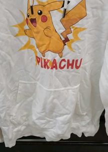 Pikachu Hoodie - Cozy &amp; Fun! L Size