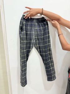 Checks Trackpants