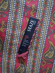 Staze Liquid Lipstick Shade 02 Pink Mood On
