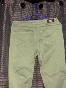 Light Green Slim Fit Jeans 👖 🪴