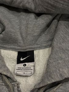 Classic Nike Gray Full-Zip Hoodie