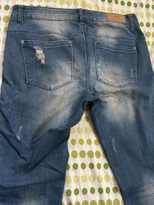 Ripped &amp; Distressed Jeans