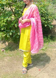 Beautiful Plazo Suit With Pink Dupata🫶🪷