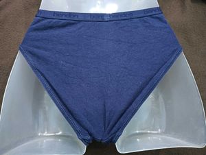 Bendon Underwear 28 size 💚