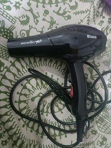 Ikonic me Blaze Hair Dryer Black 🖤
