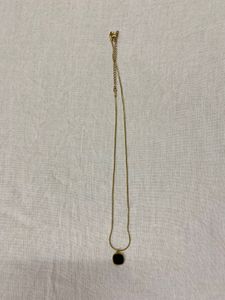 Anti Tarnish Gold Necklace With Pendant