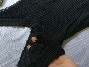 Lace Trim Black Tank Top