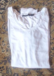 Nice Tshirt, Size S